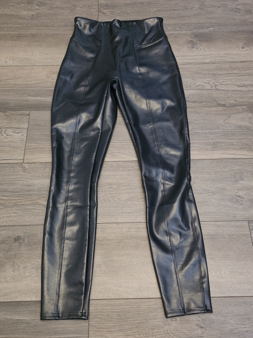 Spanx Faux Leather Seamed Leggings in Navy Blue Size Small